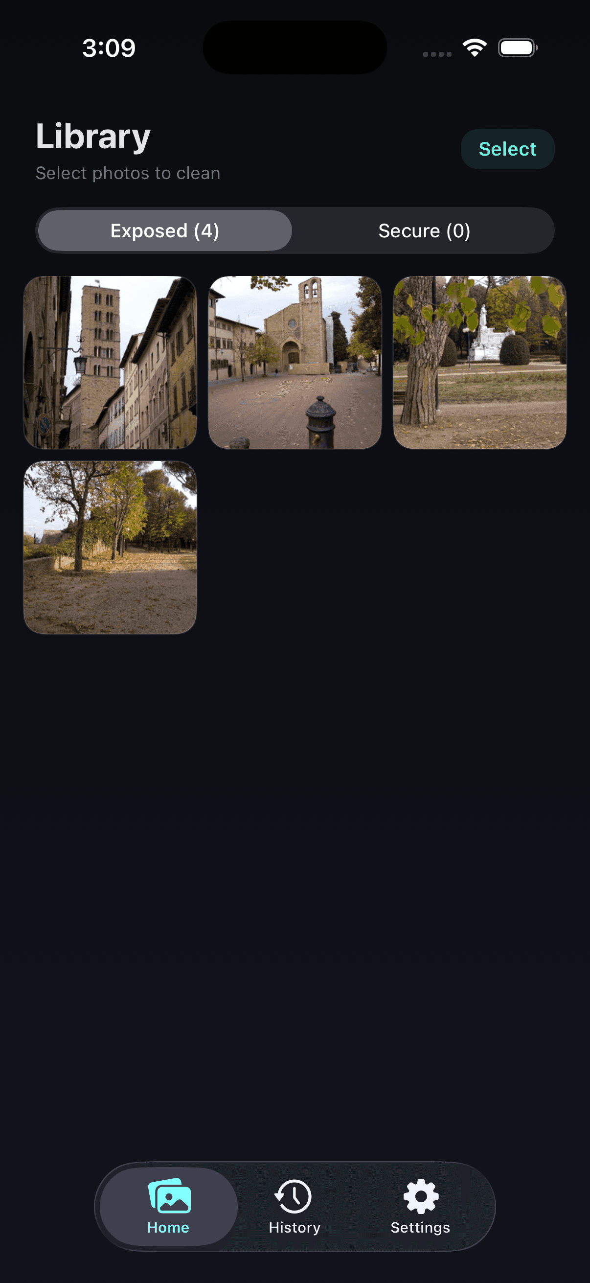 MetaClear photo library sorted by exposure risk