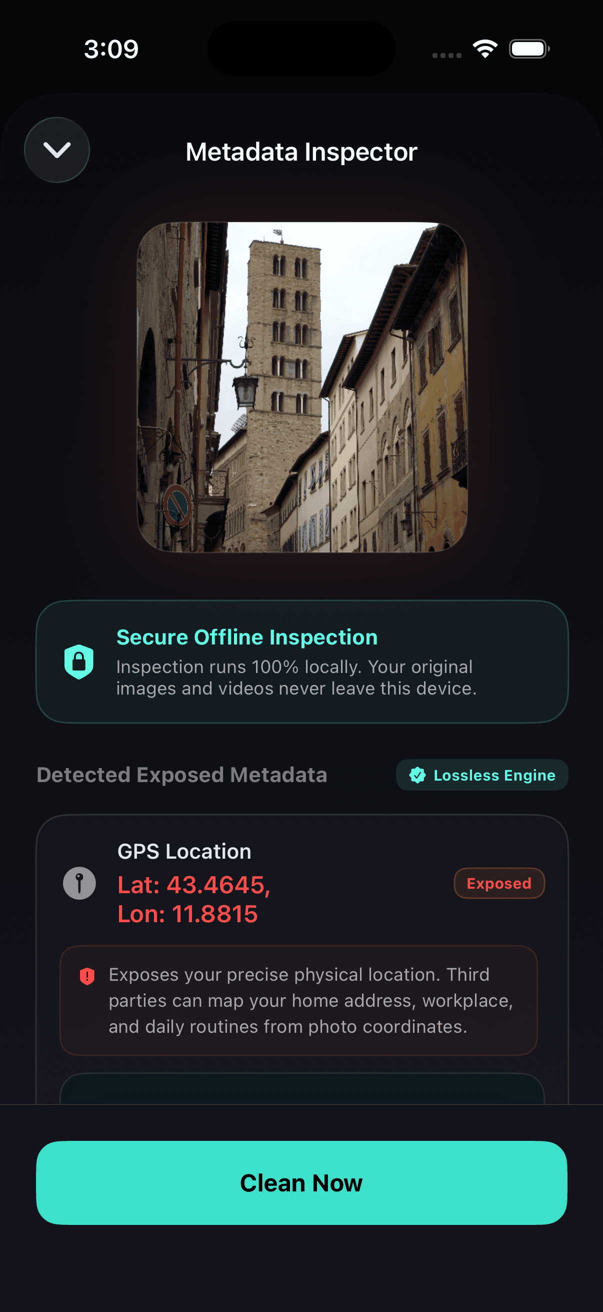 MetaClear metadata inspector detail view